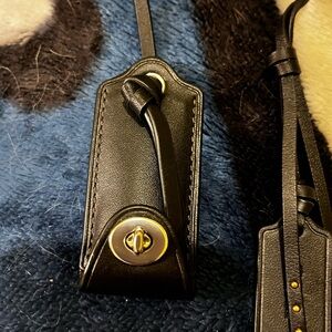 Authentic Coach Loved Leather key holder